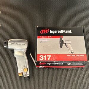 Ingersoll 317A Silver Air Sander with Box-New..